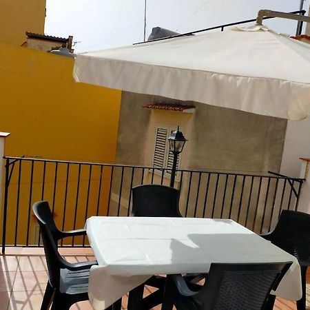 Casa Vacanza "Il Cortiletto" 夏卡 外观 照片