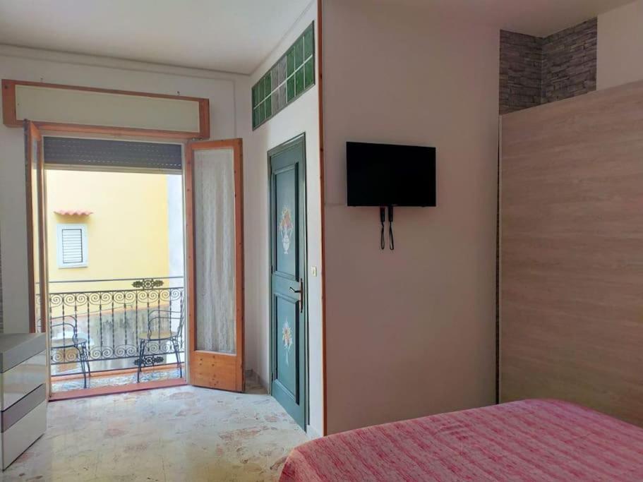 Casa Vacanza "Il Cortiletto" 夏卡 外观 照片