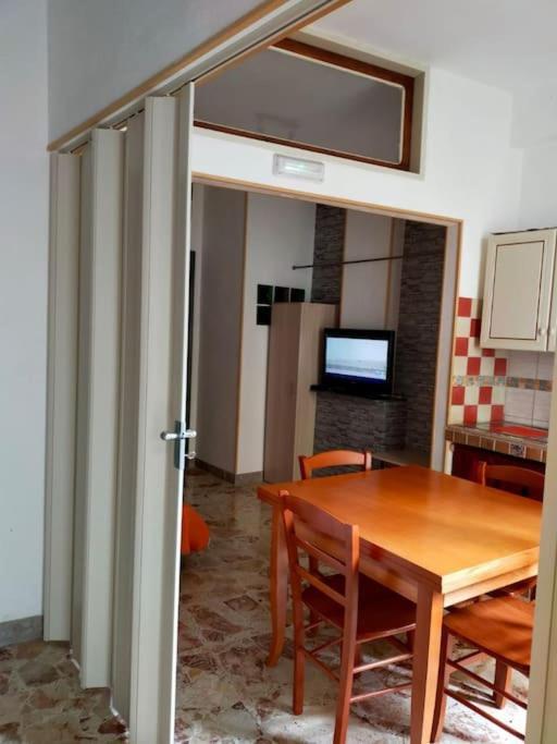 Casa Vacanza "Il Cortiletto" 夏卡 外观 照片
