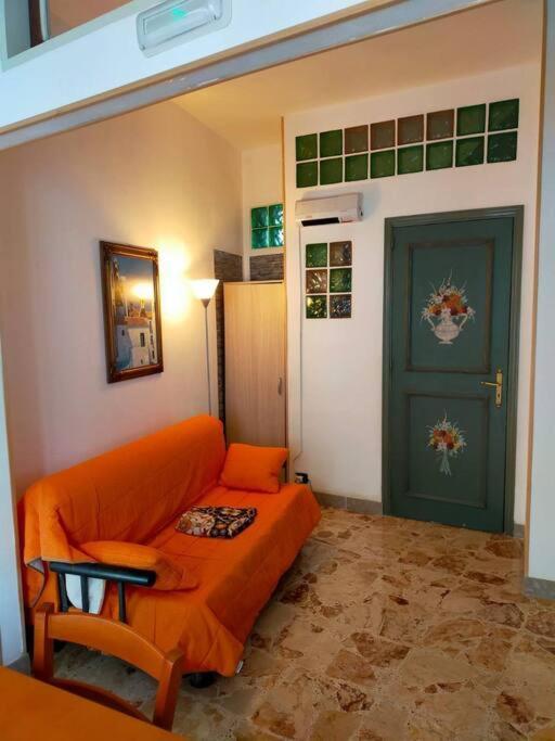 Casa Vacanza "Il Cortiletto" 夏卡 外观 照片