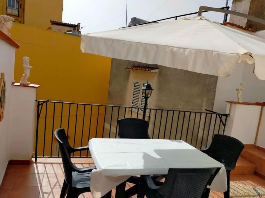 Casa Vacanza "Il Cortiletto" 夏卡 外观 照片